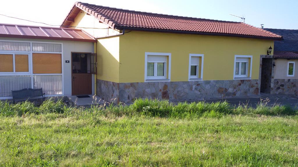 Apartamentos Pumarin Santa Marina  Εξωτερικό φωτογραφία